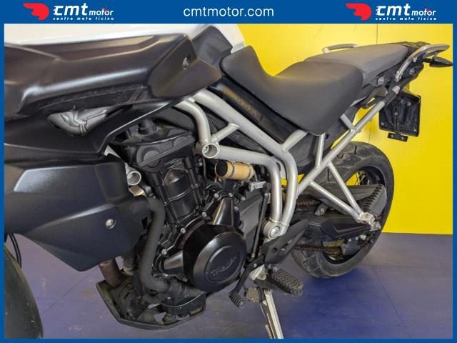 TRIUMPH Tiger 800 usata 6