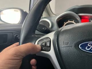 FORD Fiesta usata, con Boardcomputer