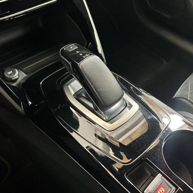 PEUGEOT 208 usata, con Touch screen