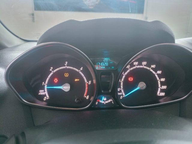 FORD Fiesta usata, con Servosterzo