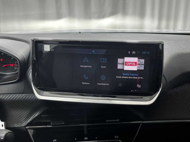 PEUGEOT 2008 usata, con Autoradio digitale