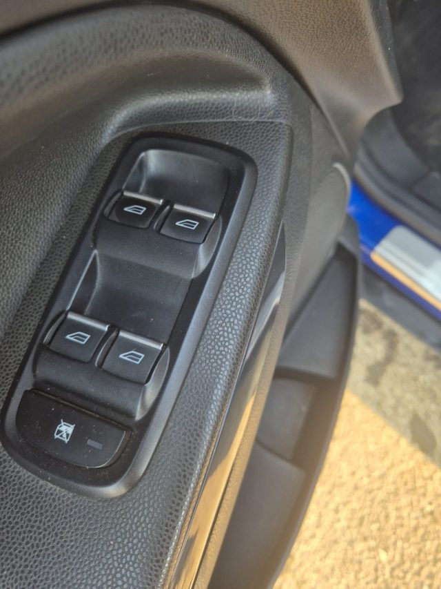 FORD EcoSport usata, con Chiusura centralizzata