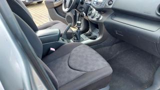 TOYOTA RAV 4 usata, con Controllo trazione