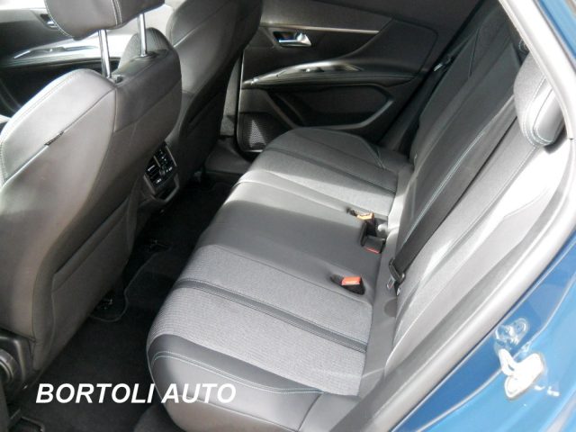 PEUGEOT 3008 usata, con Climatizzatore
