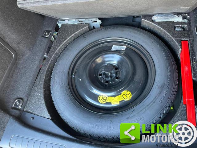 LAND ROVER Range Rover Evoque usata, con Portellone posteriore elettrico