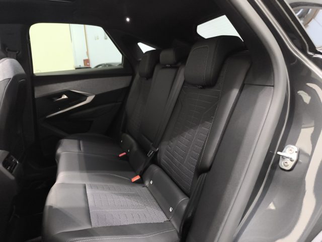 PEUGEOT 3008 usata, con Bracciolo