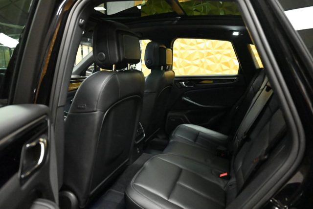 PORSCHE Macan usata 148