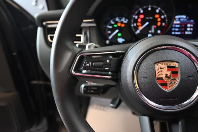 PORSCHE Macan usata 116
