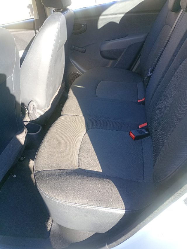 HYUNDAI i10 usata, con Climatizzatore