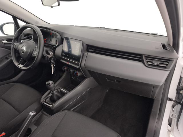 RENAULT Clio usata, con Hill holder