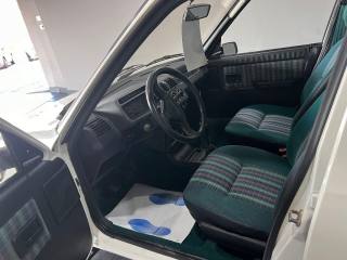 PEUGEOT 205 usata 6