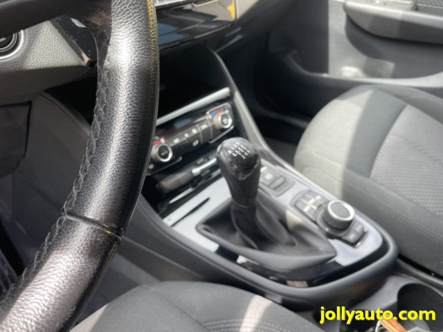 BMW 216 usata, con Sensori di parcheggio posteriori