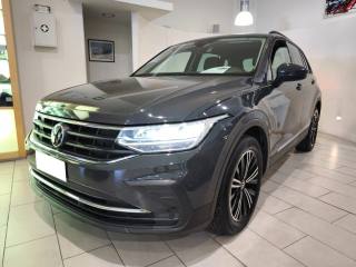 VOLKSWAGEN Tiguan usata, con Airbag laterali