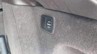 PORSCHE Macan usata, con Park Distance Control