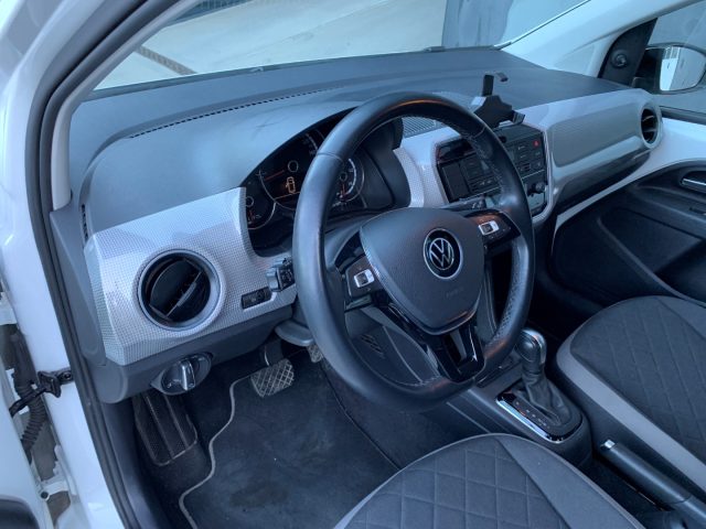 VOLKSWAGEN e-up! usata, con Boardcomputer
