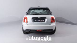 MINI Cooper usata, con Fari LED