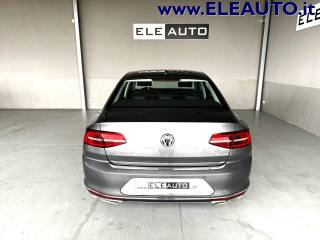 VOLKSWAGEN Passat usata, con Autoradio