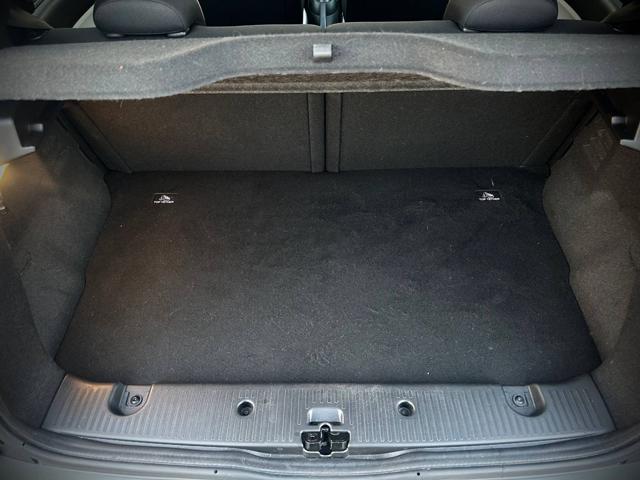 RENAULT Twingo usata 32