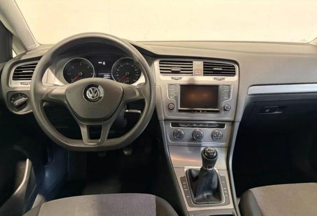 VOLKSWAGEN Golf usata, con Airbag
