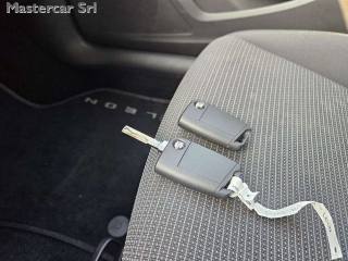 SEAT Leon usata, con Bracciolo