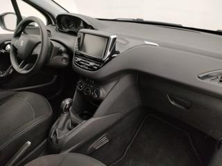 PEUGEOT 208 usata, con Luci diurne