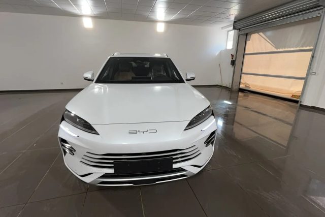 BYD Seal usata, con Airbag laterali