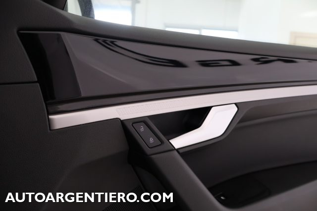 VOLKSWAGEN Touareg usata, con Bluetooth