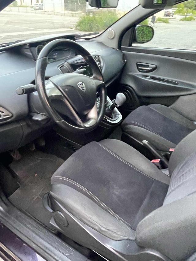 LANCIA Ypsilon usata, con Servosterzo