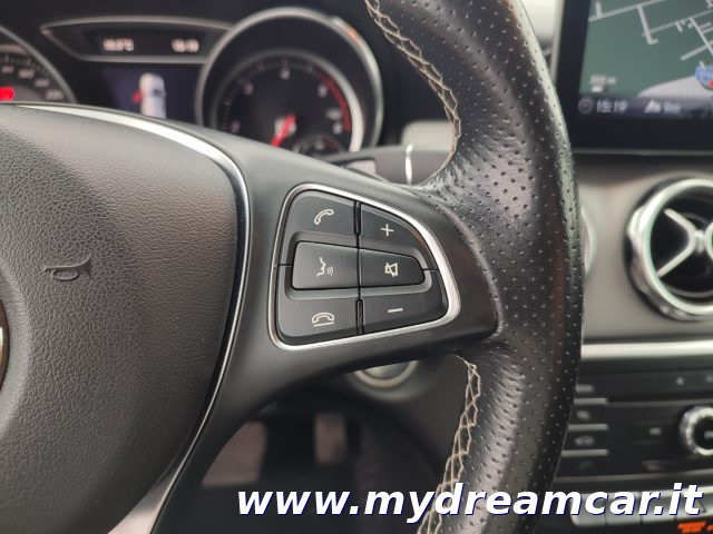 MERCEDES-BENZ GLA 220 usata 32