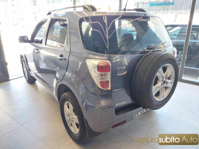 DAIHATSU Terios usata, con Cerchi in lega