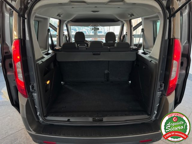 FIAT Doblo usata, con Luci diurne LED