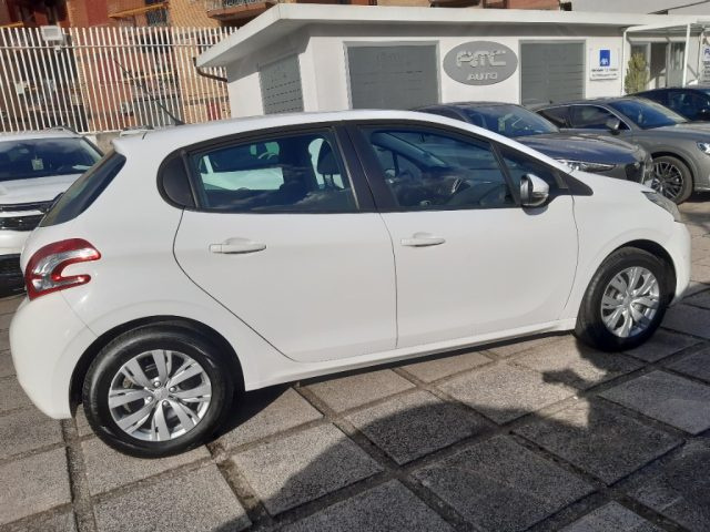 PEUGEOT 208 usata, con Airbag laterali