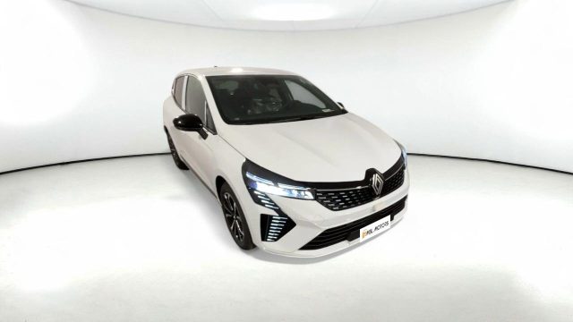 RENAULT Clio usata, con Park Distance Control