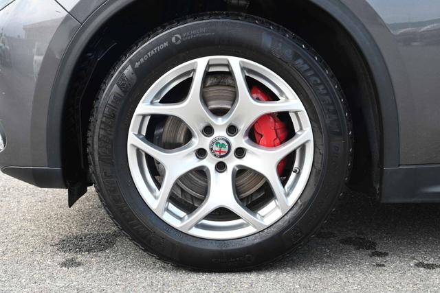 ALFA ROMEO Stelvio usata, con Controllo automatico clima