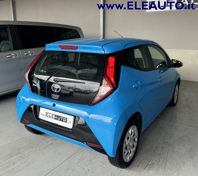 TOYOTA Aygo usata, con Chiusura centralizzata