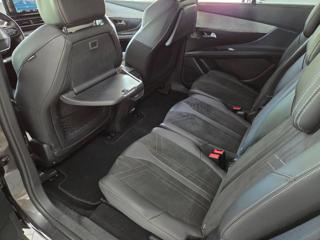PEUGEOT 5008 usata, con Autoradio