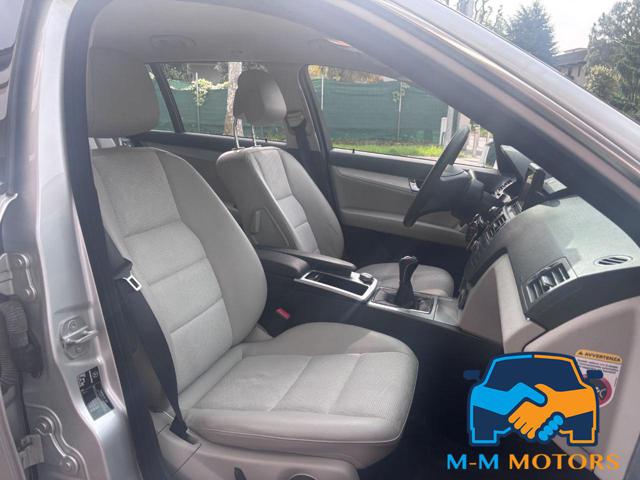 MERCEDES-BENZ C 220 usata, con Sedile posteriore sdoppiato