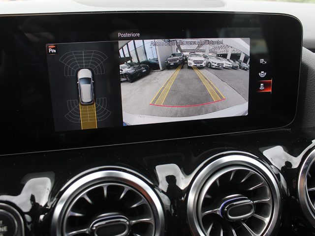 MERCEDES-BENZ B 250 usata, con Sensori di parcheggio posteriori