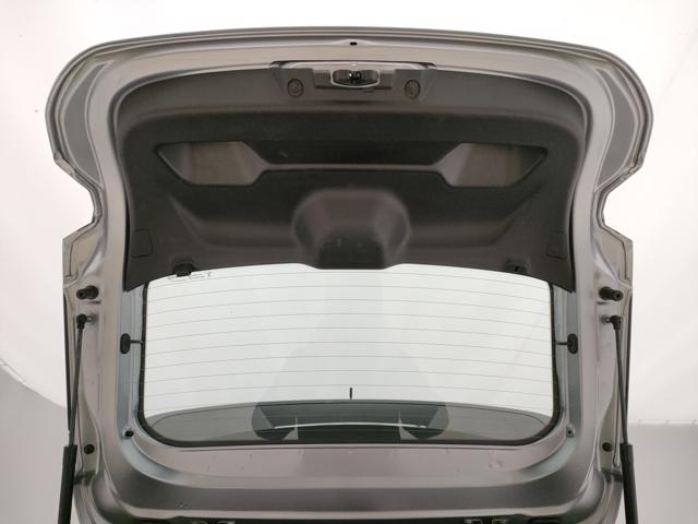 OPEL Corsa usata, con Fari LED