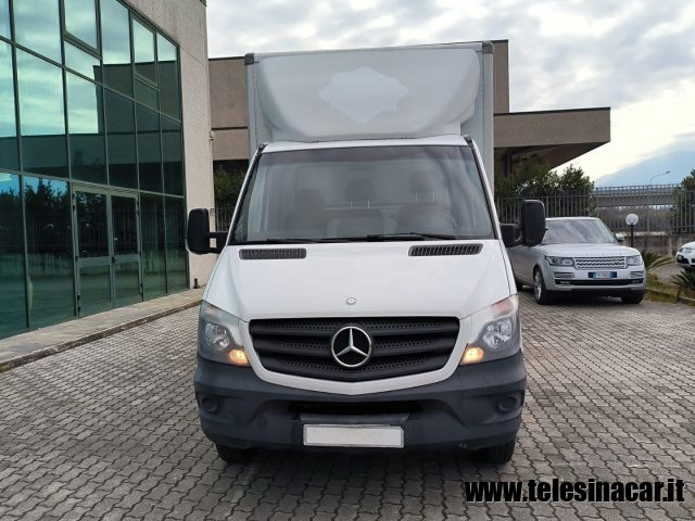 MERCEDES-BENZ usata 2