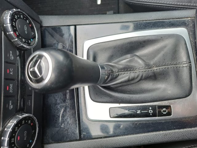MERCEDES-BENZ C 220 usata, con Chiusura centralizzata