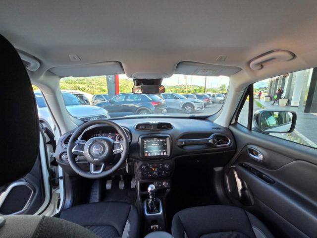 JEEP Renegade usata, con USB