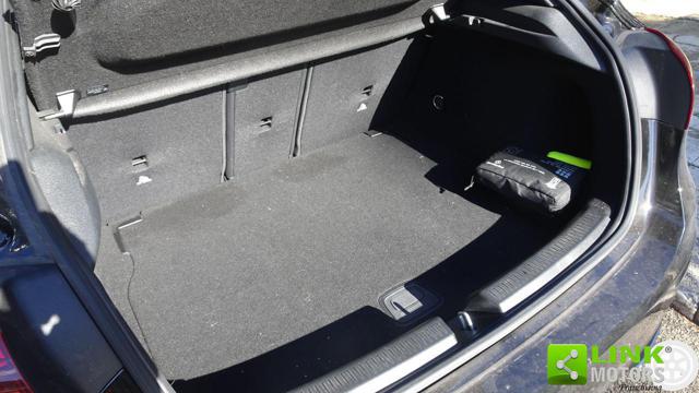 MERCEDES-BENZ A 200 usata, con Servosterzo