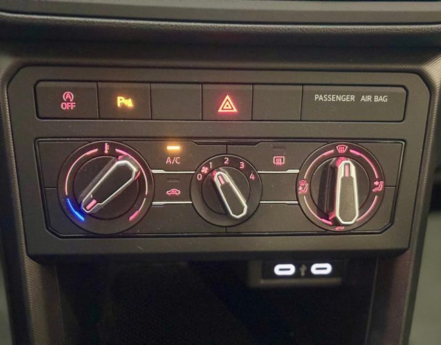 VOLKSWAGEN T-Cross usata, con ESP