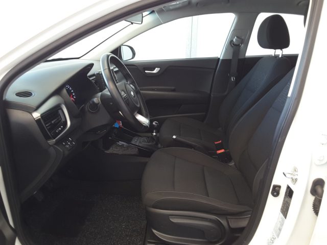 KIA Rio usata, con Alzacristalli elettrici