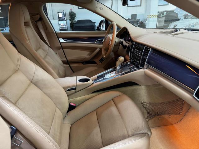 PORSCHE Panamera usata, con Servosterzo