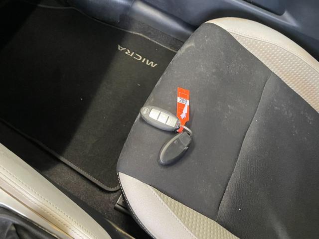 NISSAN Micra usata, con USB