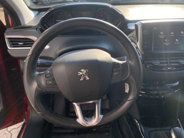 PEUGEOT 2008 usata, con Vetri oscurati