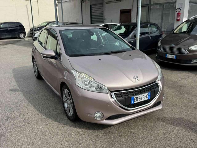 PEUGEOT 208 usata, con Airbag laterali