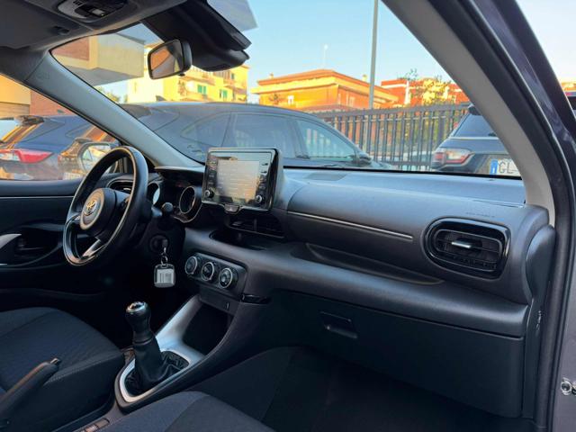 TOYOTA Yaris usata, con ESP